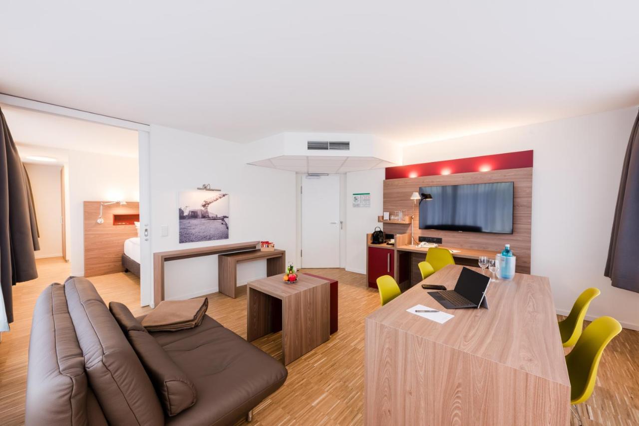 Hotel Alte Werft パーペンブルク エクステリア 写真