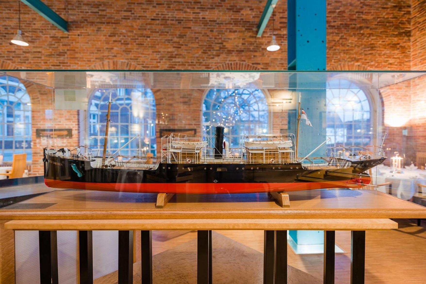 Hotel Alte Werft パーペンブルク エクステリア 写真